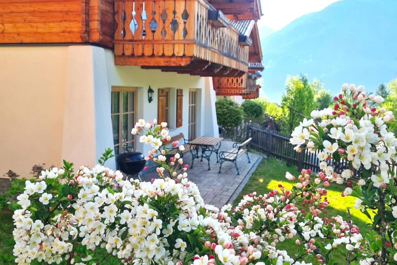 Chaletdorf Am Sonnenhang นอยเคียร์เชน อัม โกรสเวเนดิเกอร์ ภายนอก รูปภาพ