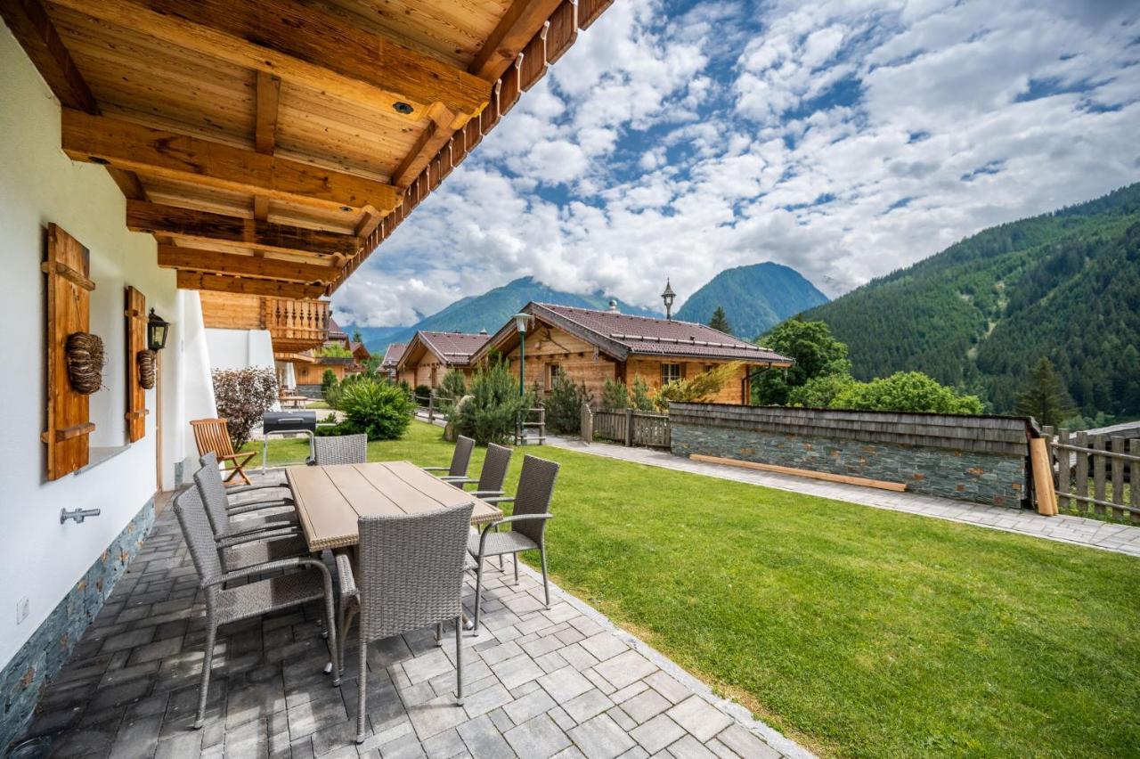 Chaletdorf Am Sonnenhang นอยเคียร์เชน อัม โกรสเวเนดิเกอร์ ภายนอก รูปภาพ