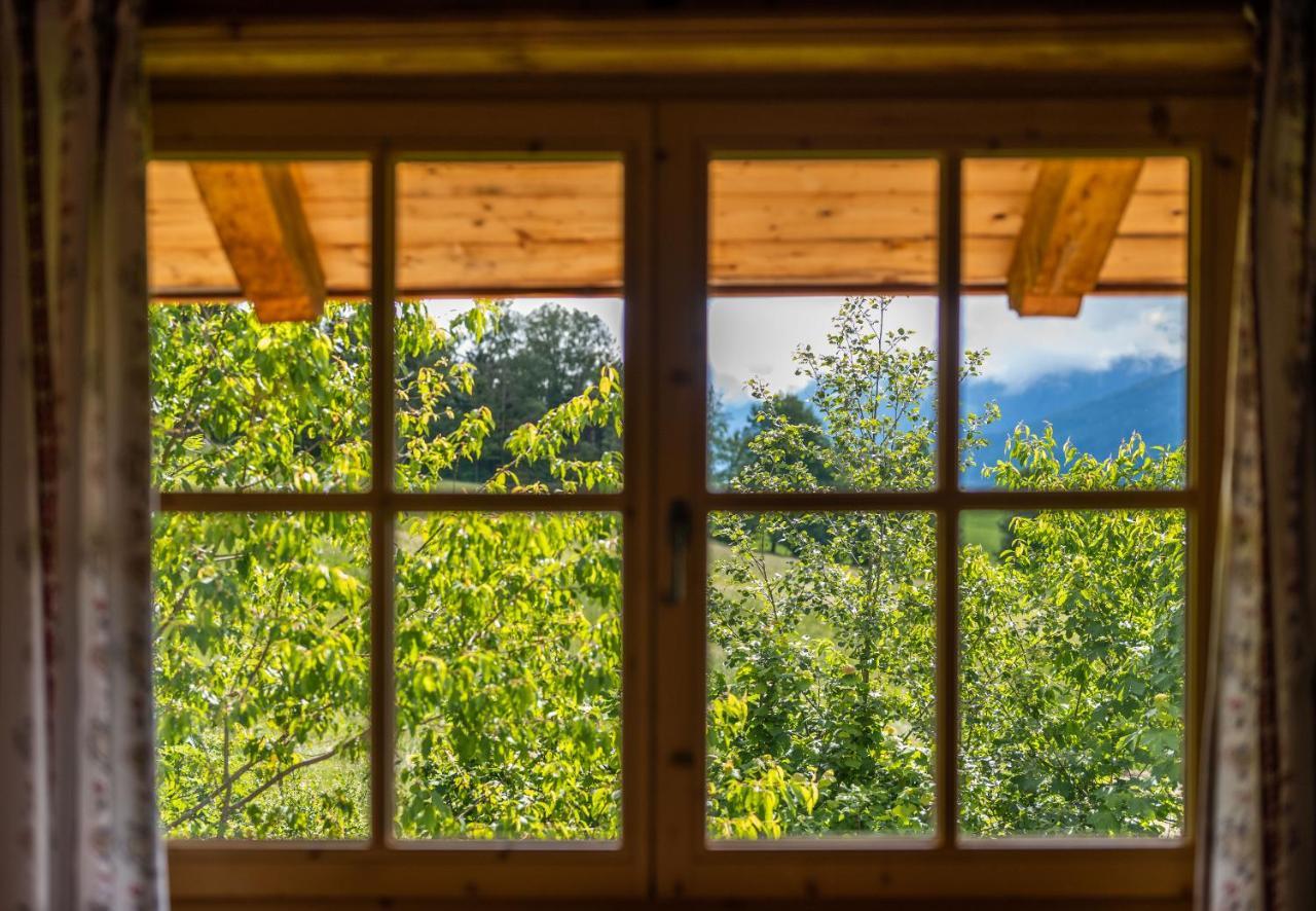 Chaletdorf Am Sonnenhang นอยเคียร์เชน อัม โกรสเวเนดิเกอร์ ภายนอก รูปภาพ